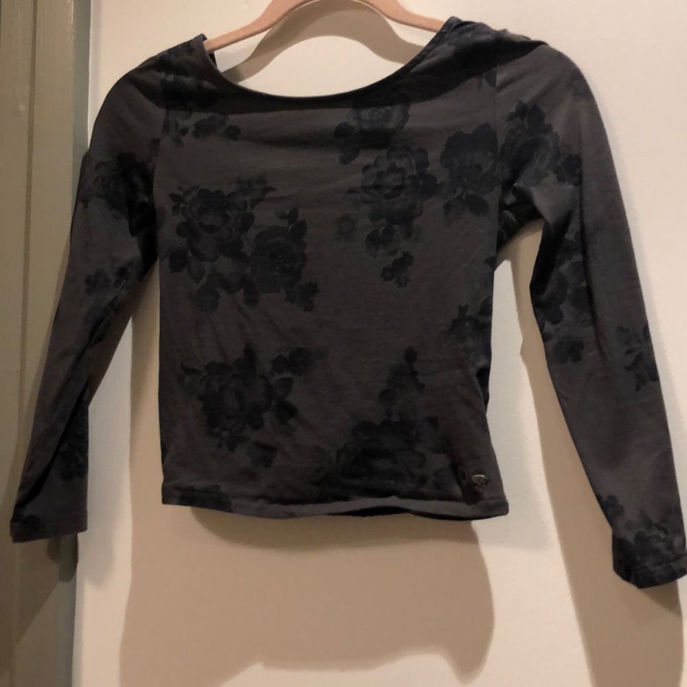 American eagle open back crop top